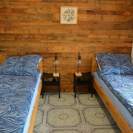 Magic Wood بيت للعطل ليدزبارك فارنيتسكي